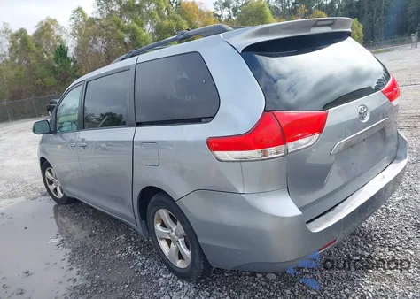 2013 Toyota Sienna Le V6 8 Passenger from USA, damaged, VIN 5TDKK3DCXDS309342